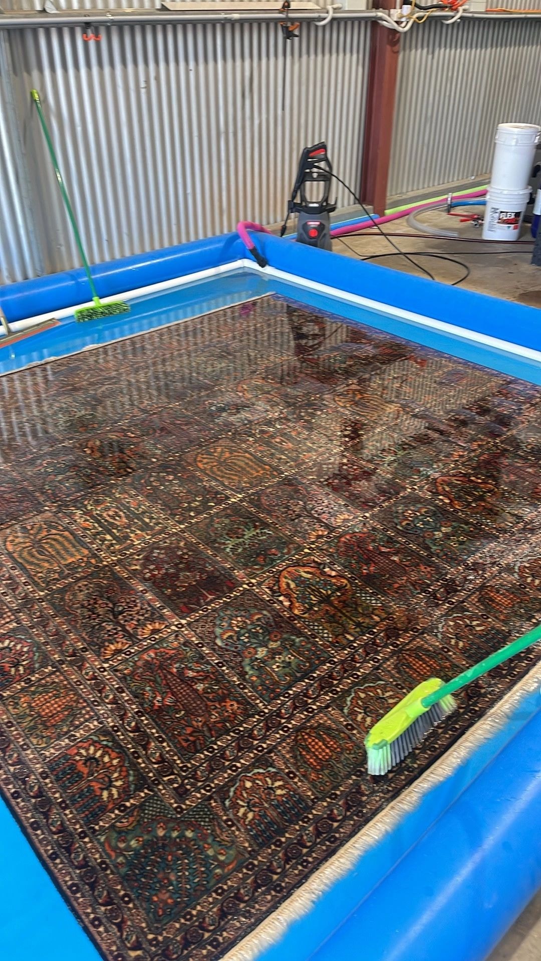 Rug cleaned by Riverina Rug Wash