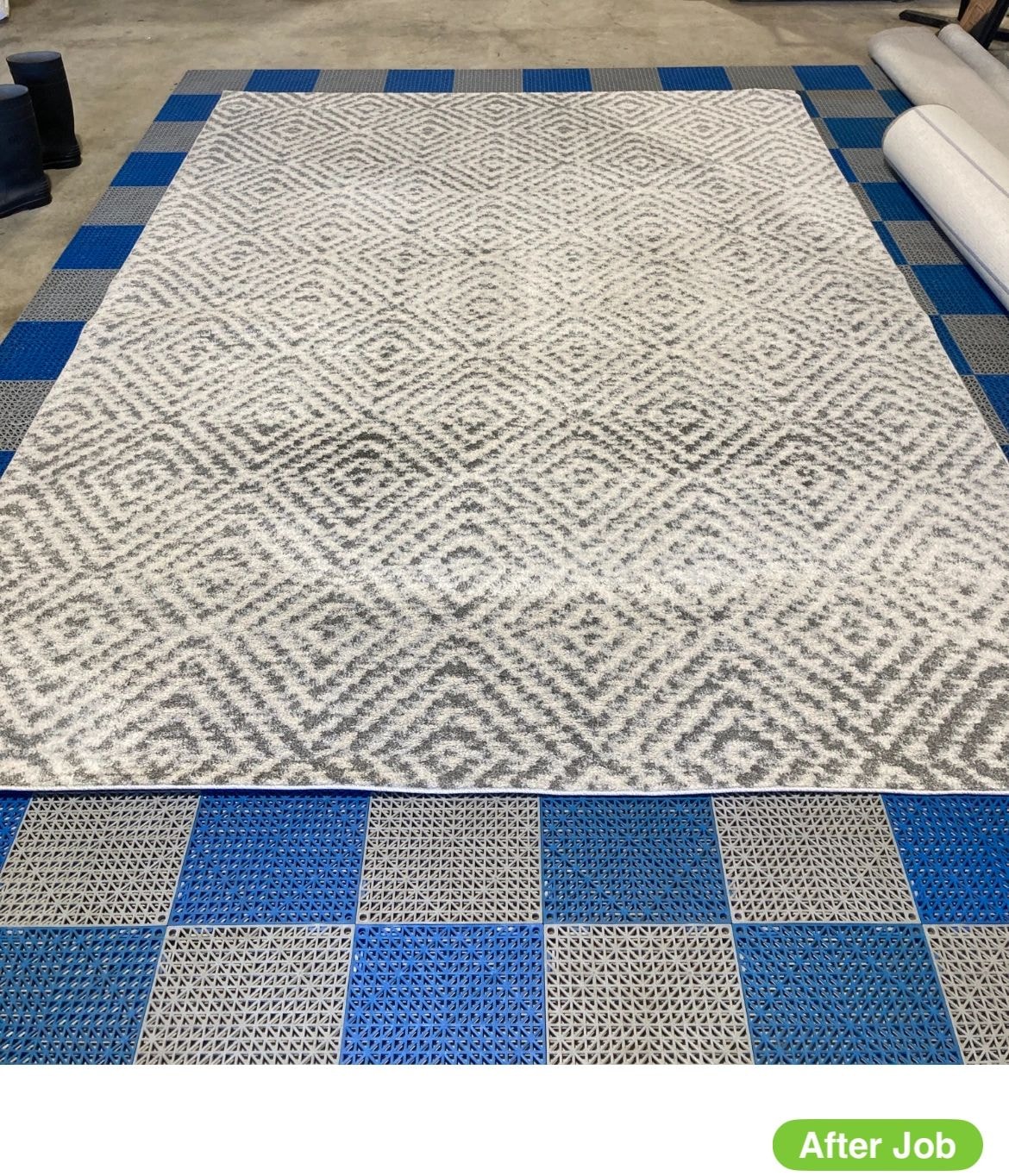 Rug cleaned by Riverina Rug Wash